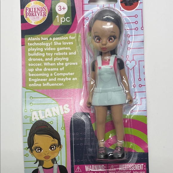 Friends Forever Club Dolls Set - Green, Blue, Red, and Pink Outfits - Picture 10 of 15